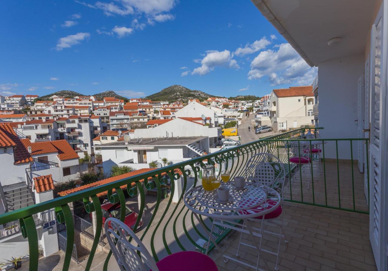 Apartments Marija Bibic Хвар Экстерьер фото